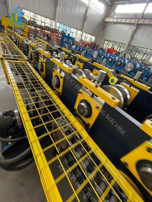 C Roll Forming Machine