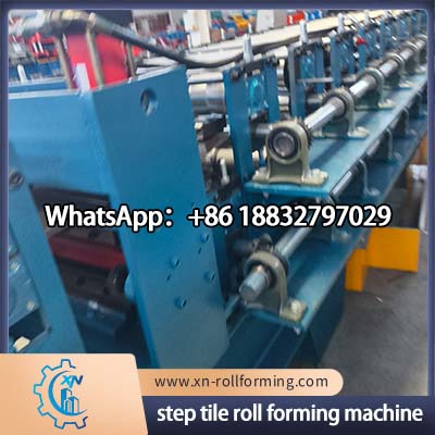 High efficiency step tile roofing sheet machine with hydraulic stamping
